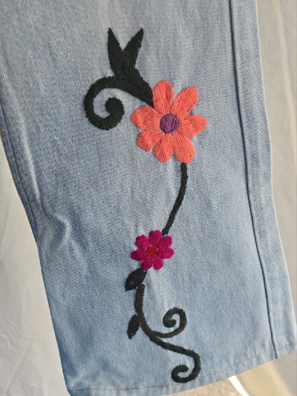 LONDONJEAN Light Wash Wide Leg Jeans with Pink & Red Floral Embroidery - Picture 4 of 10